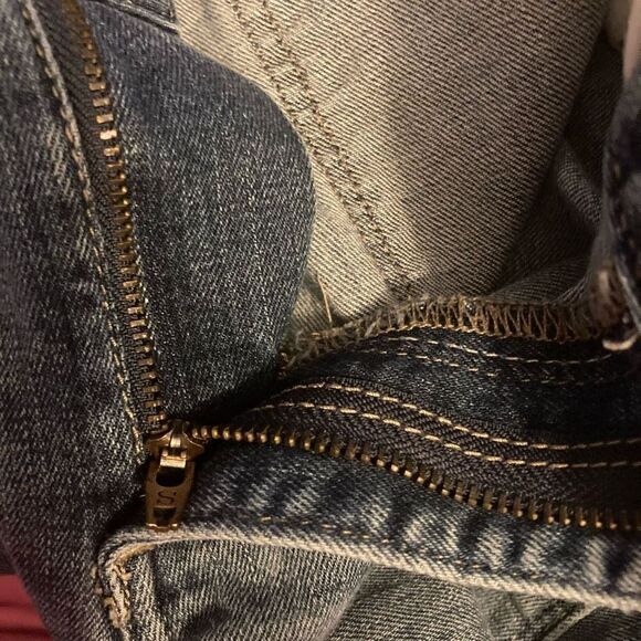 SONOMA Women’s Jeans Size 12 Blue Modern Fit Cropped Inseam 26” Distressed - Picture 8 of 12